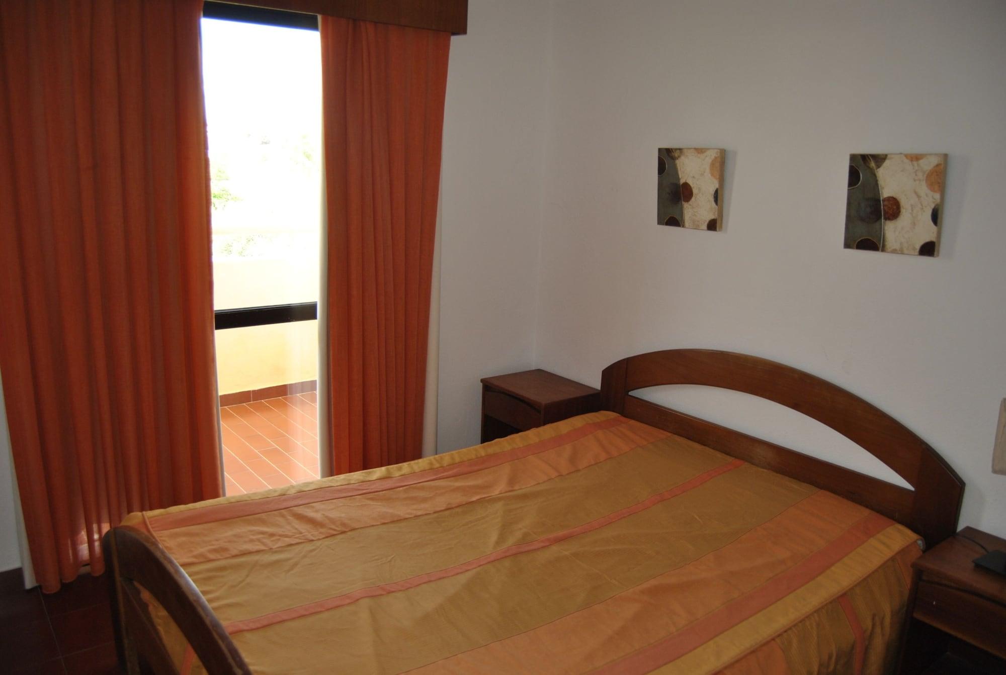 Apartamentos Olhos Do Mar Албуфейра Екстериор снимка