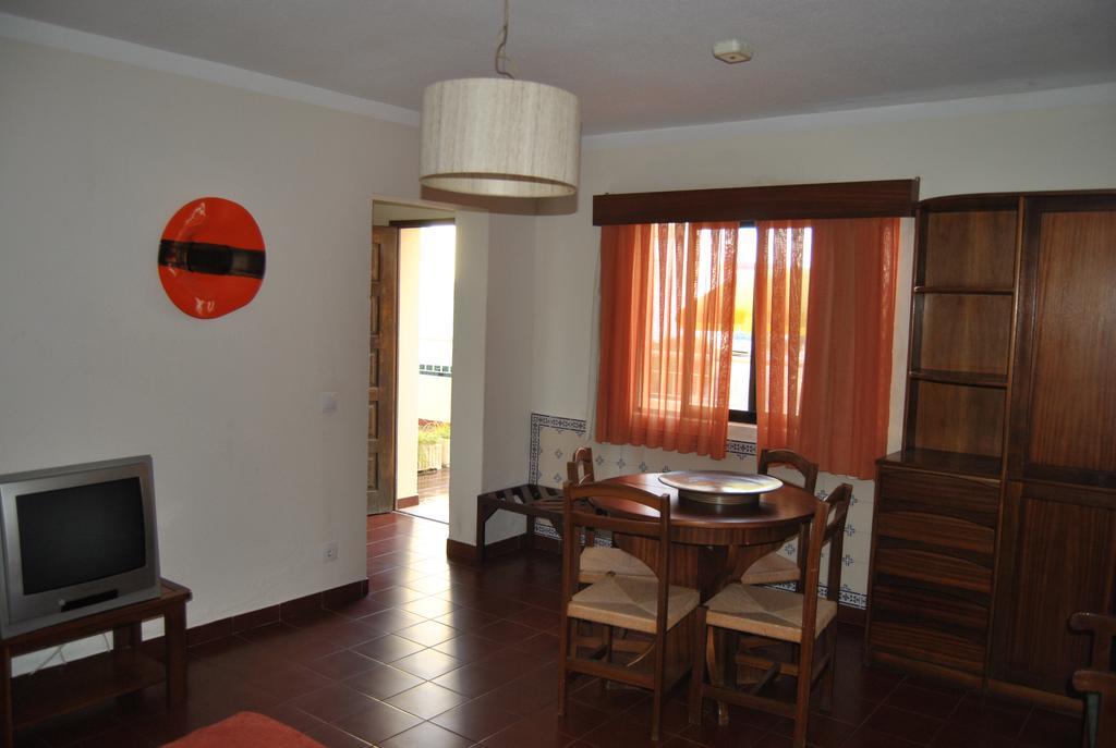 Apartamentos Olhos Do Mar Албуфейра Екстериор снимка